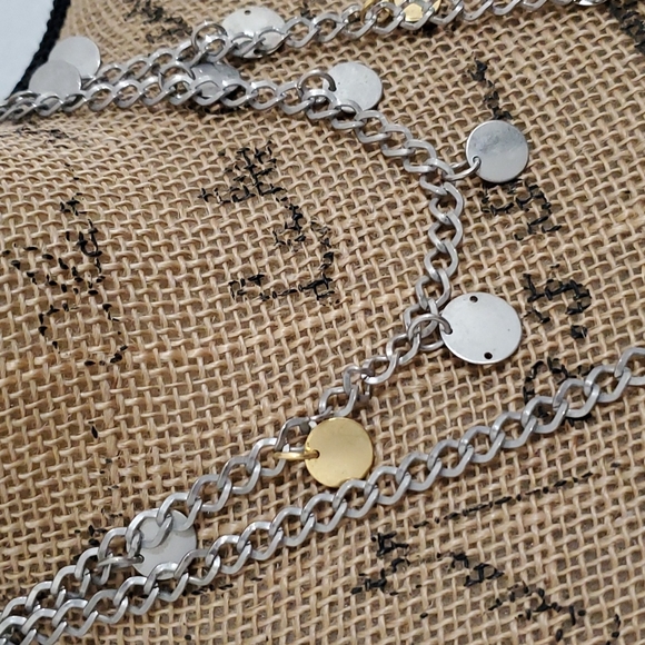VINTAGE Silver tone chain with circular gold & silver disks lobster clasp belt - Picture 2 of 7